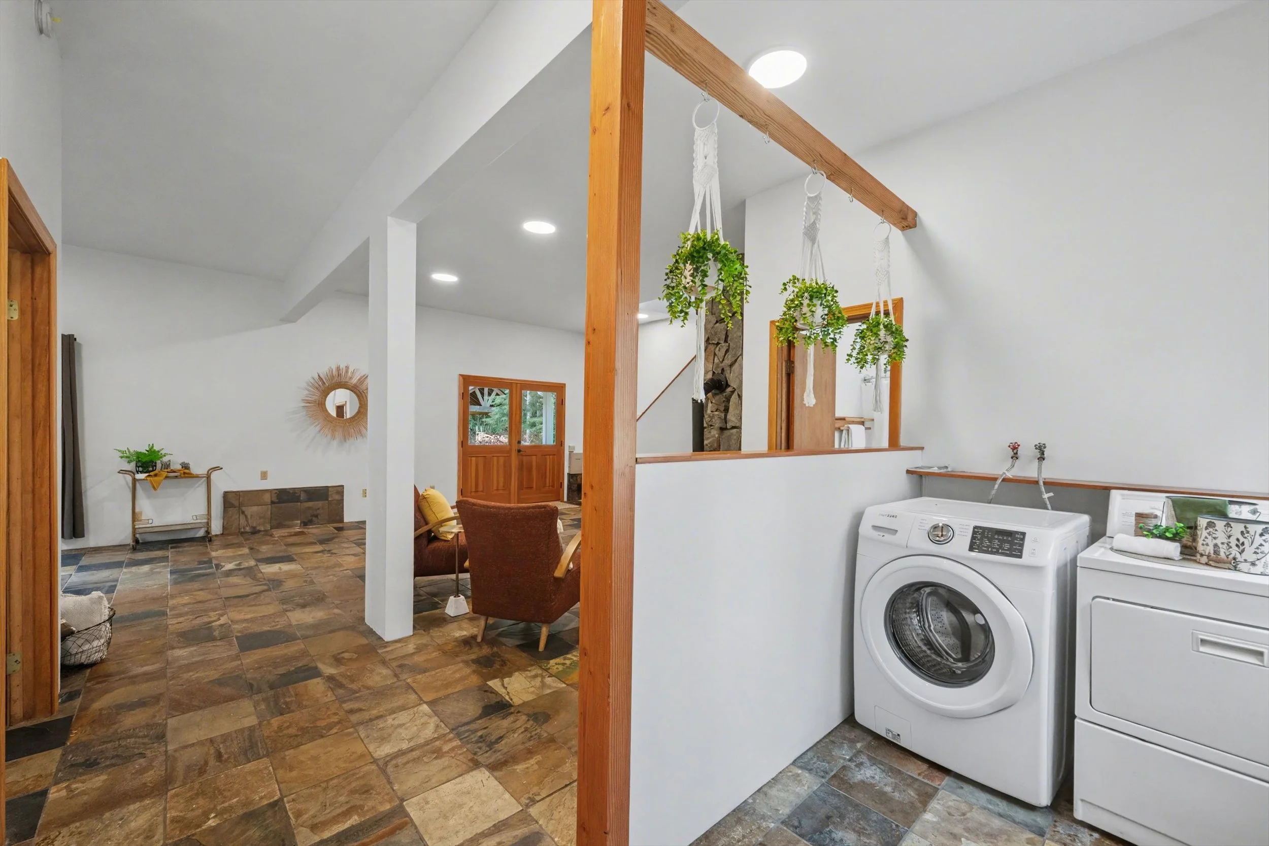 14-13_17231 Barrell Springs-39.jpg