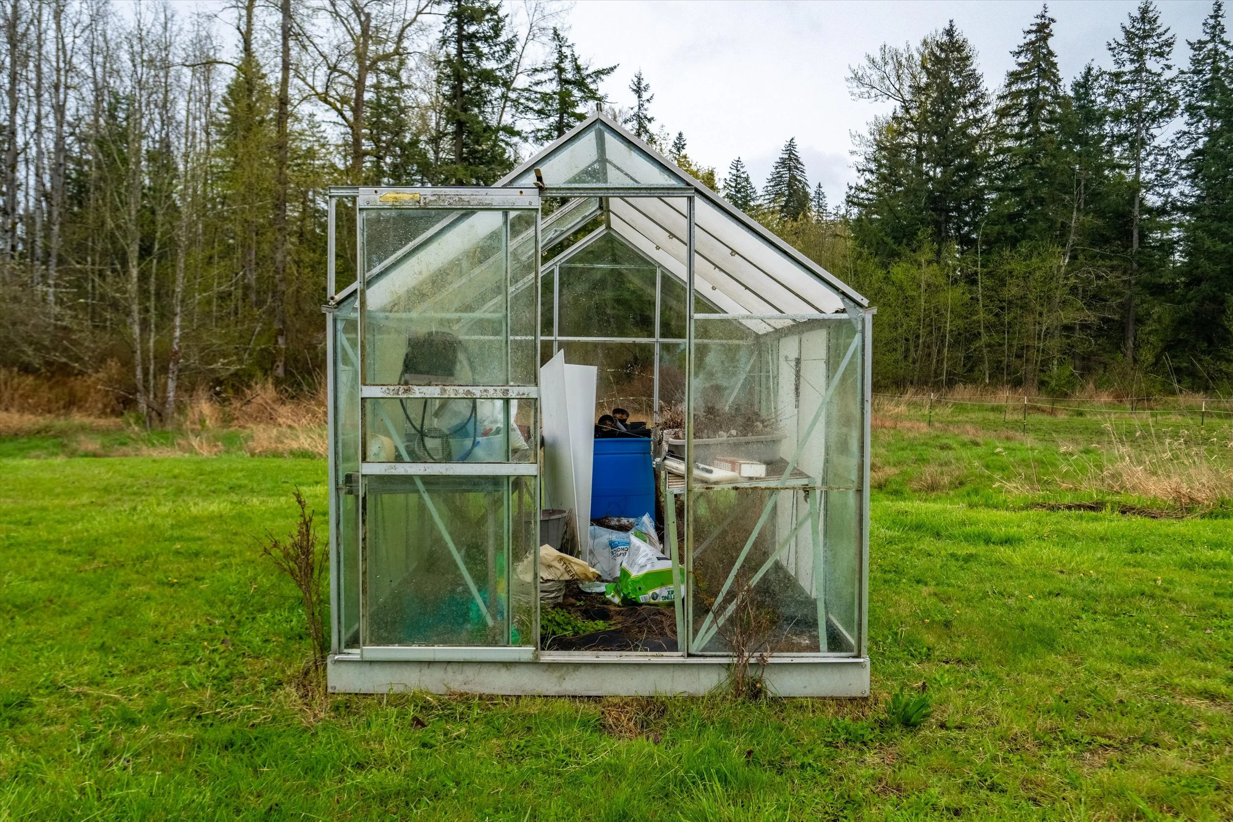 06-5581 Mission Rd exterior-5.jpg