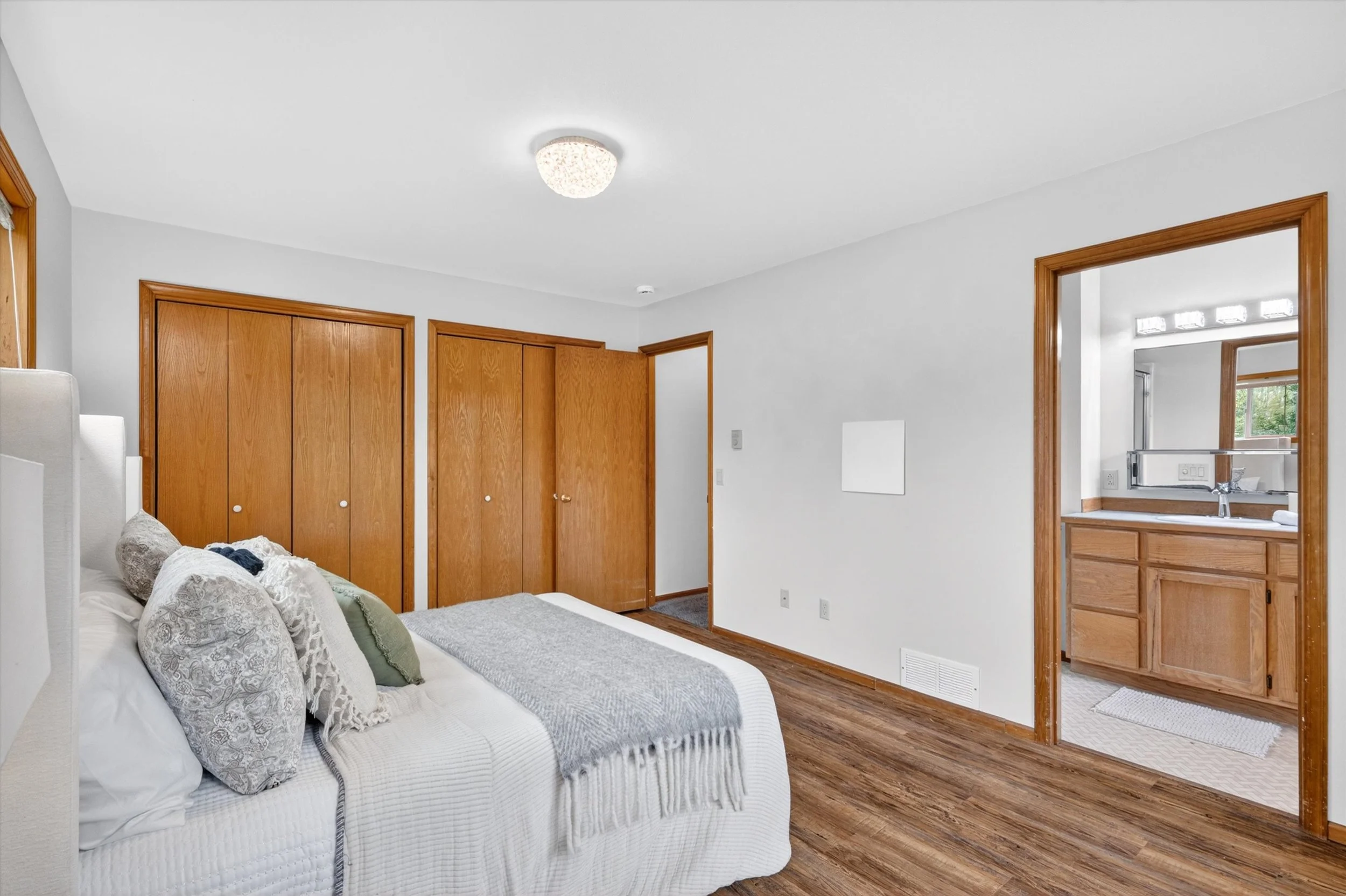 53-5581 Mission Rd-116.jpg