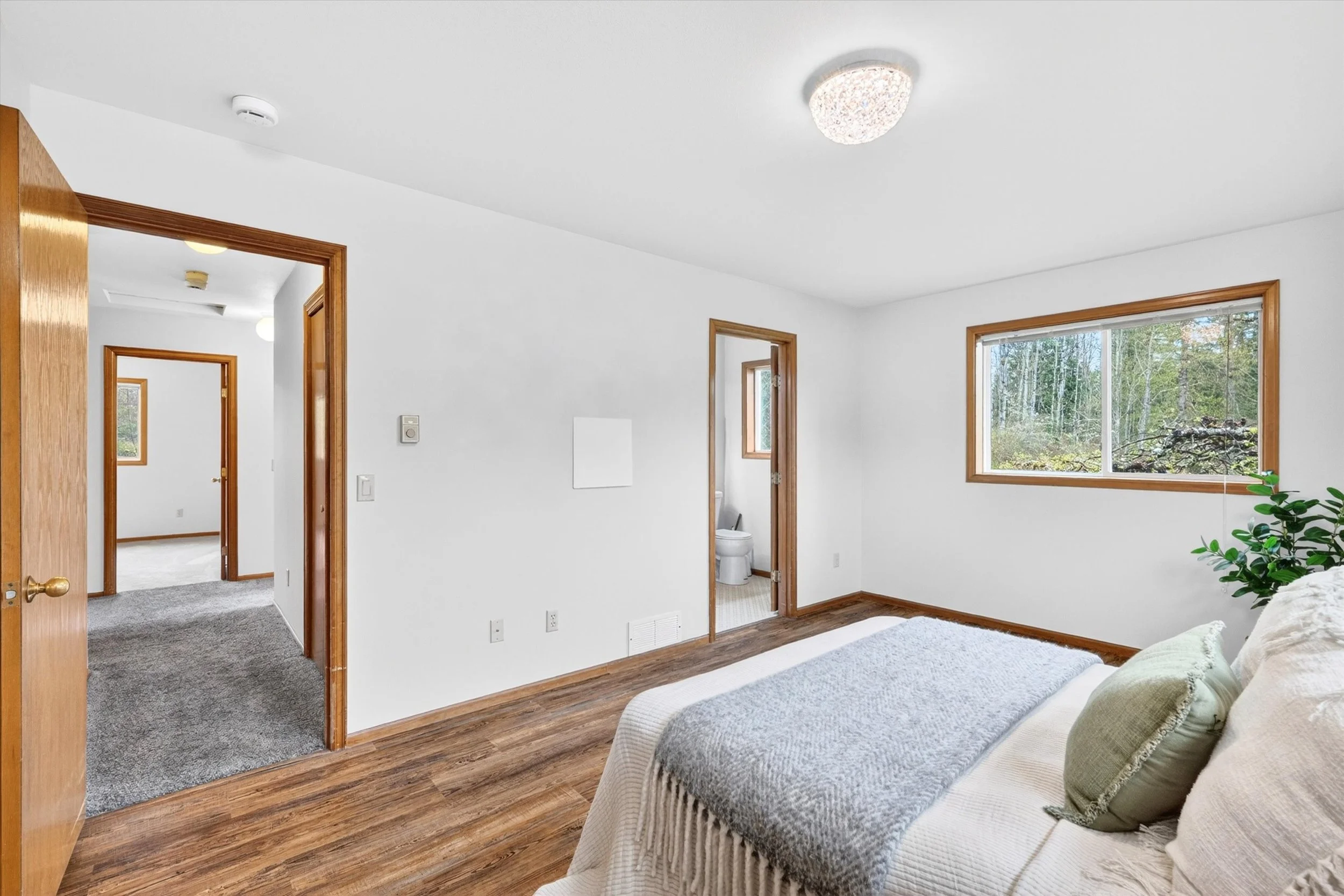 54-5581 Mission Rd-119.jpg