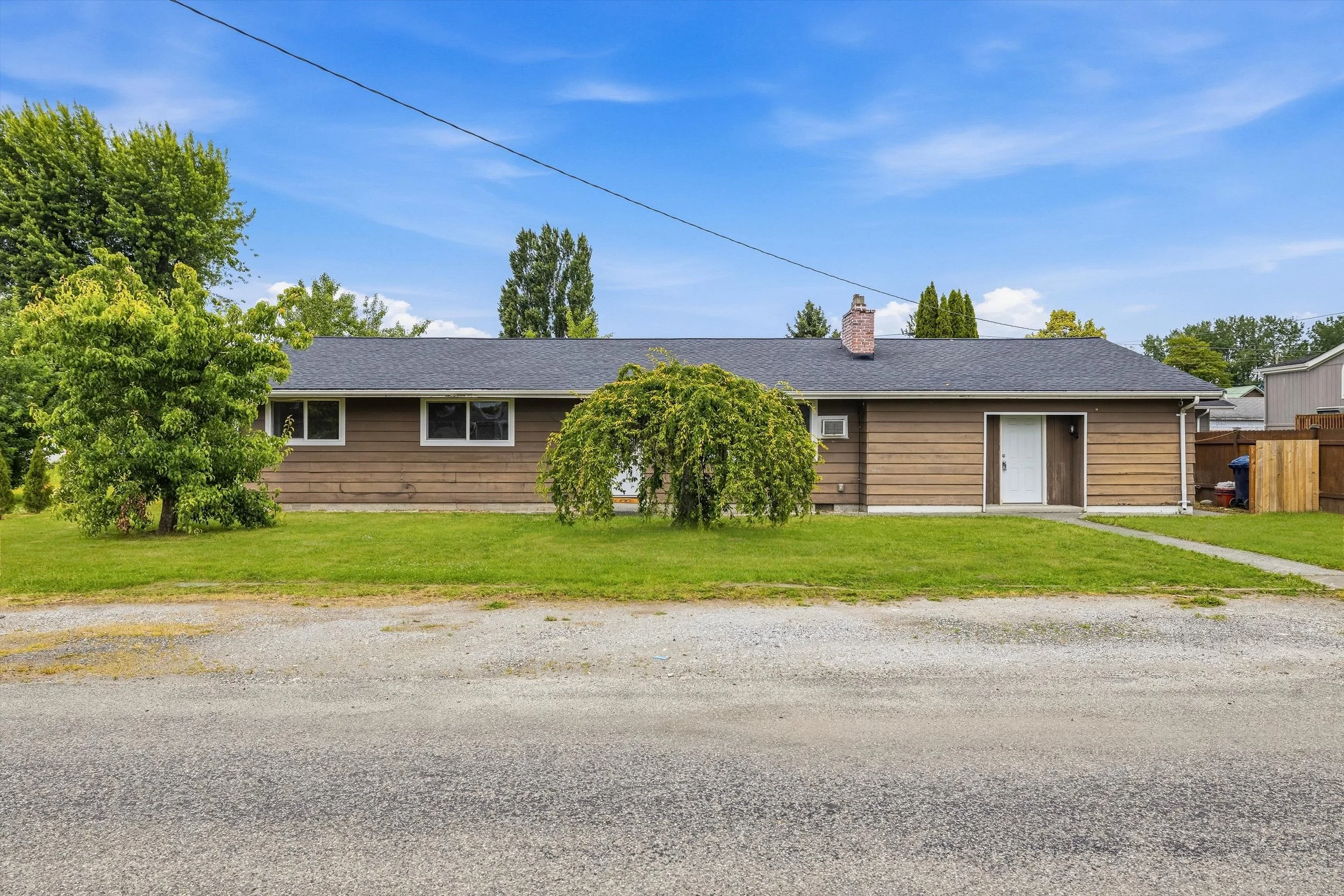 03-230 Cleveland St, Sumas.jpg