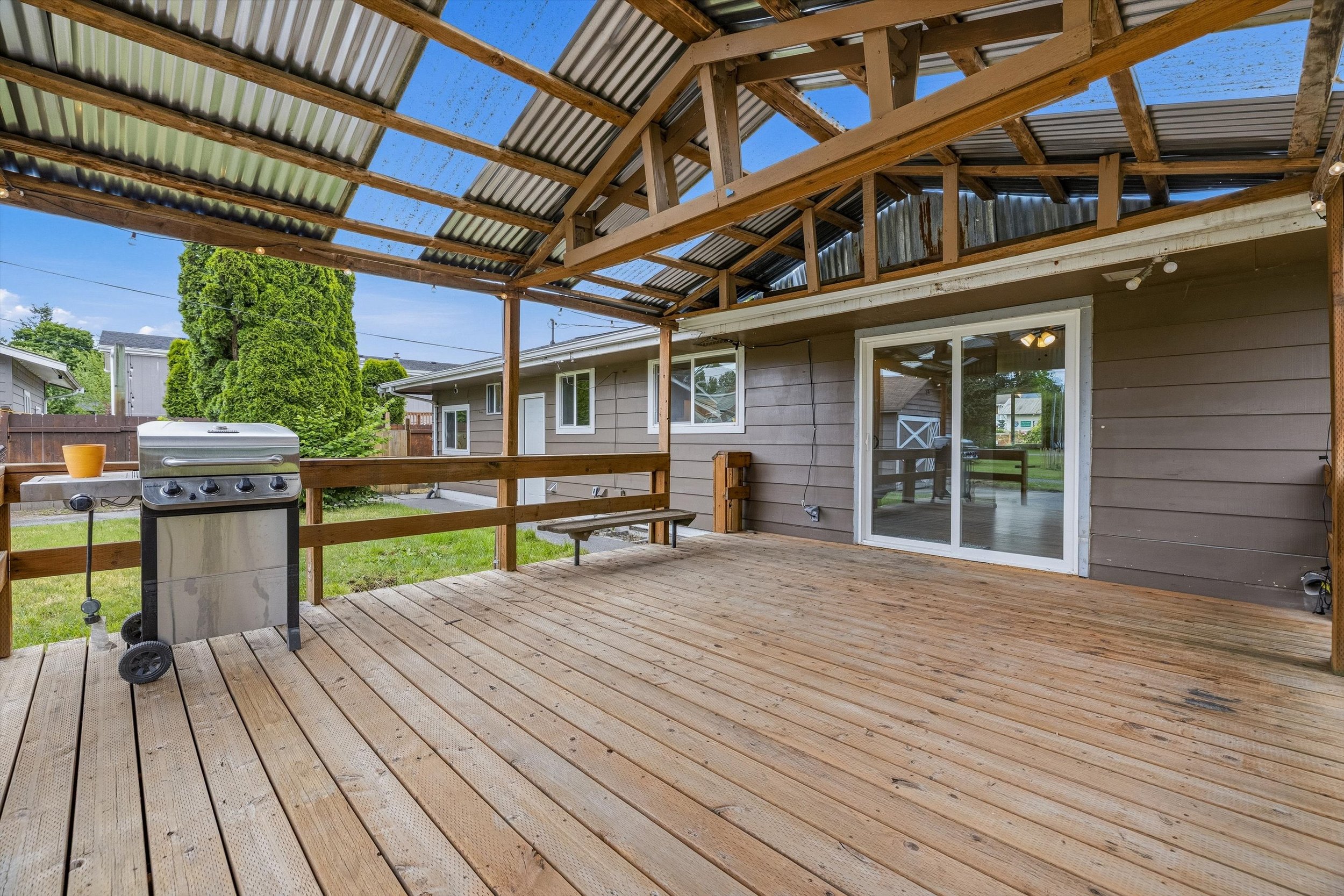 13-230 Cleveland St, Sumas-15.jpg