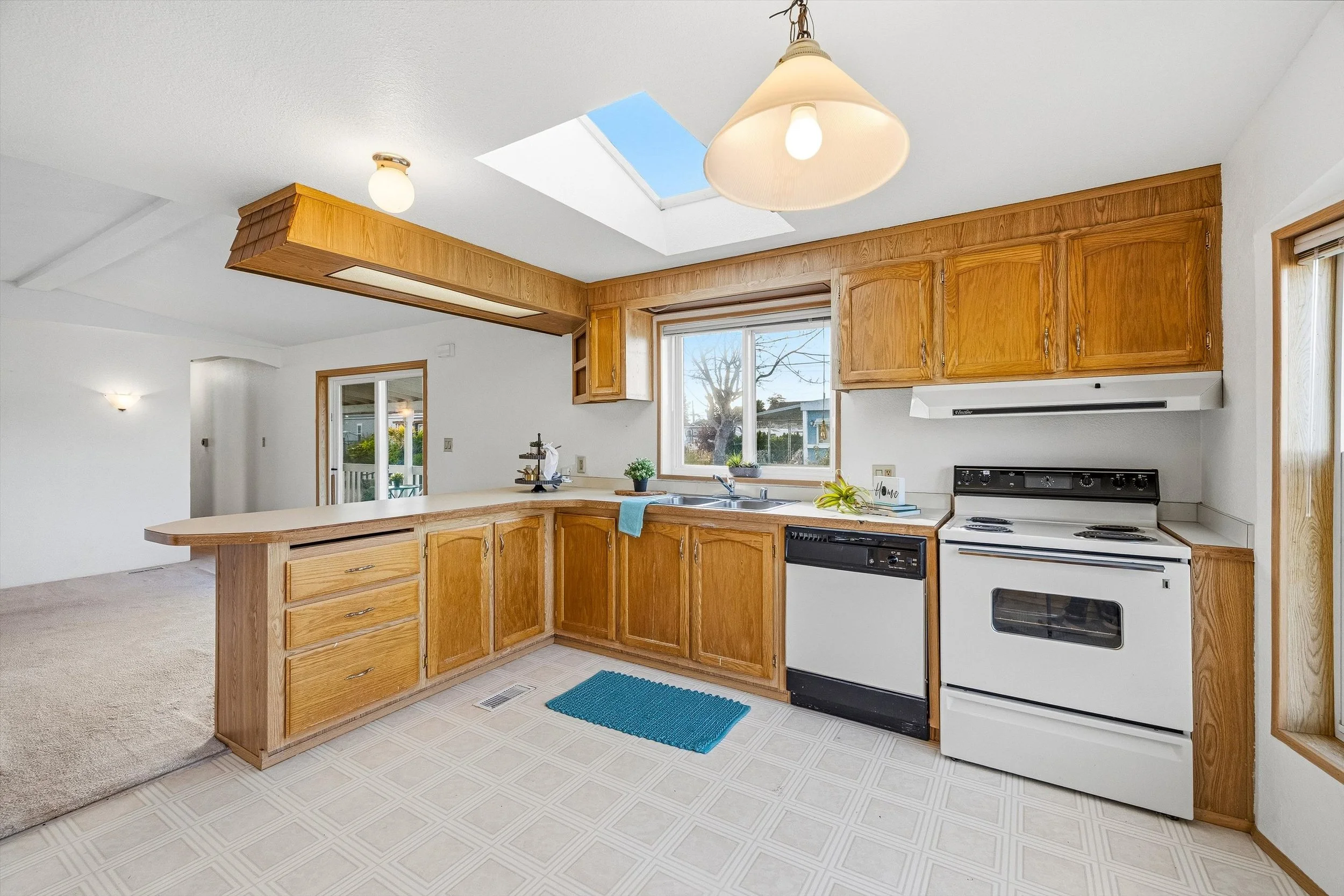 16-8080 Harborview Road, M190, Blaine-20.jpg