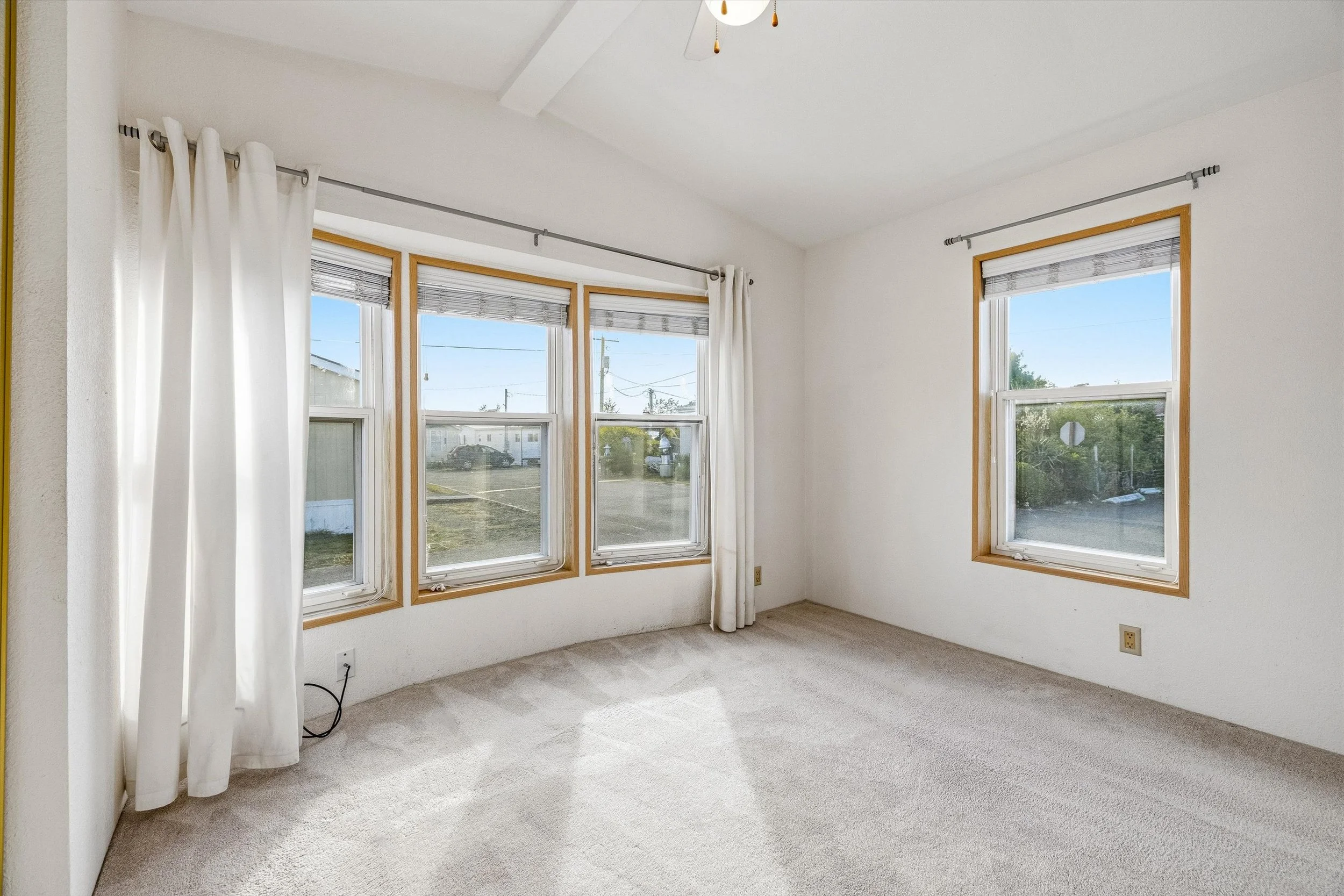 23-8080 Harborview Road, M190, Blaine-21.jpg