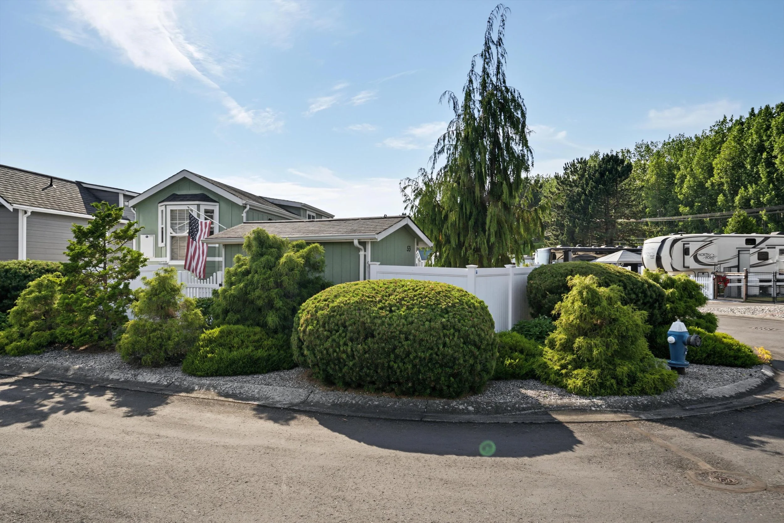 09-4751 Birch Bay Lynden Rd 53 Exterior (5).jpg