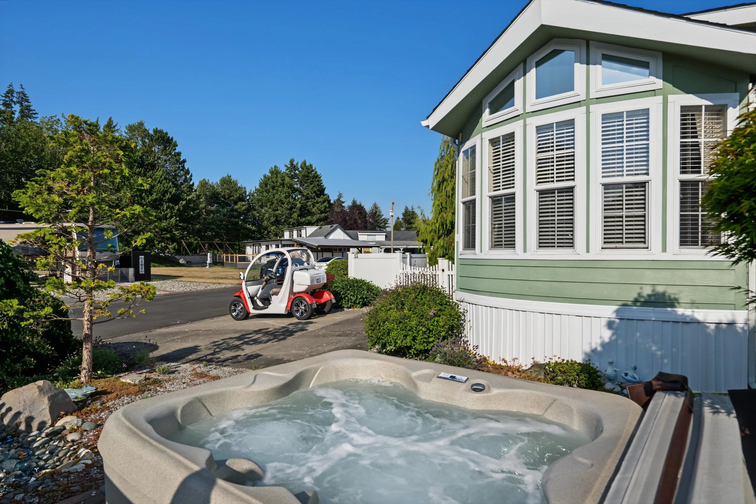 12-4751 Birch Bay Lynden Rd 53 Exterior (8).jpg