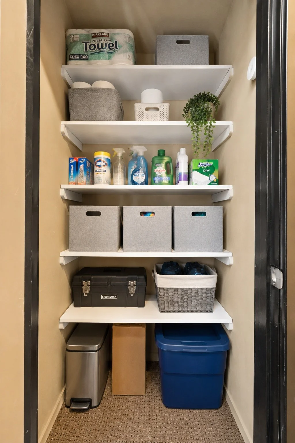 690_32nd_storage_closet_shelving.jpg