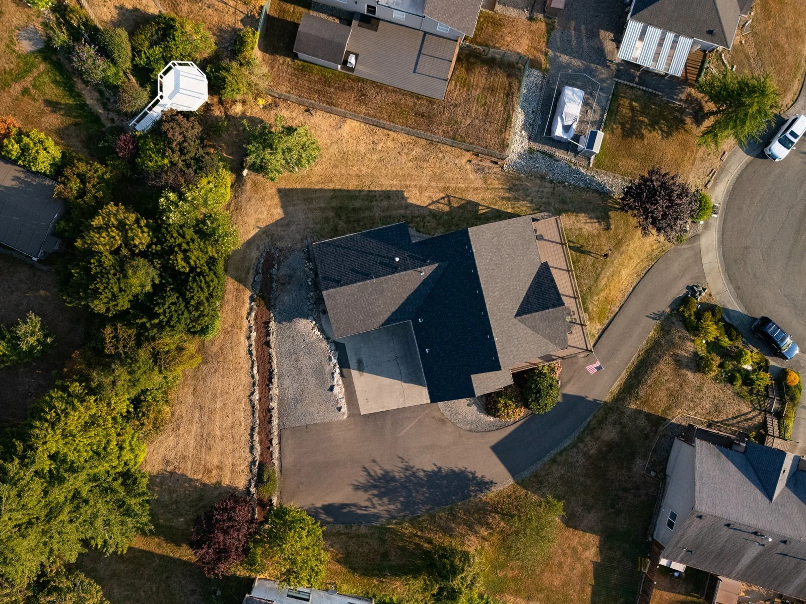 001_668_Parkway_Place_AERIAL_Rachael_Wilson.jpg