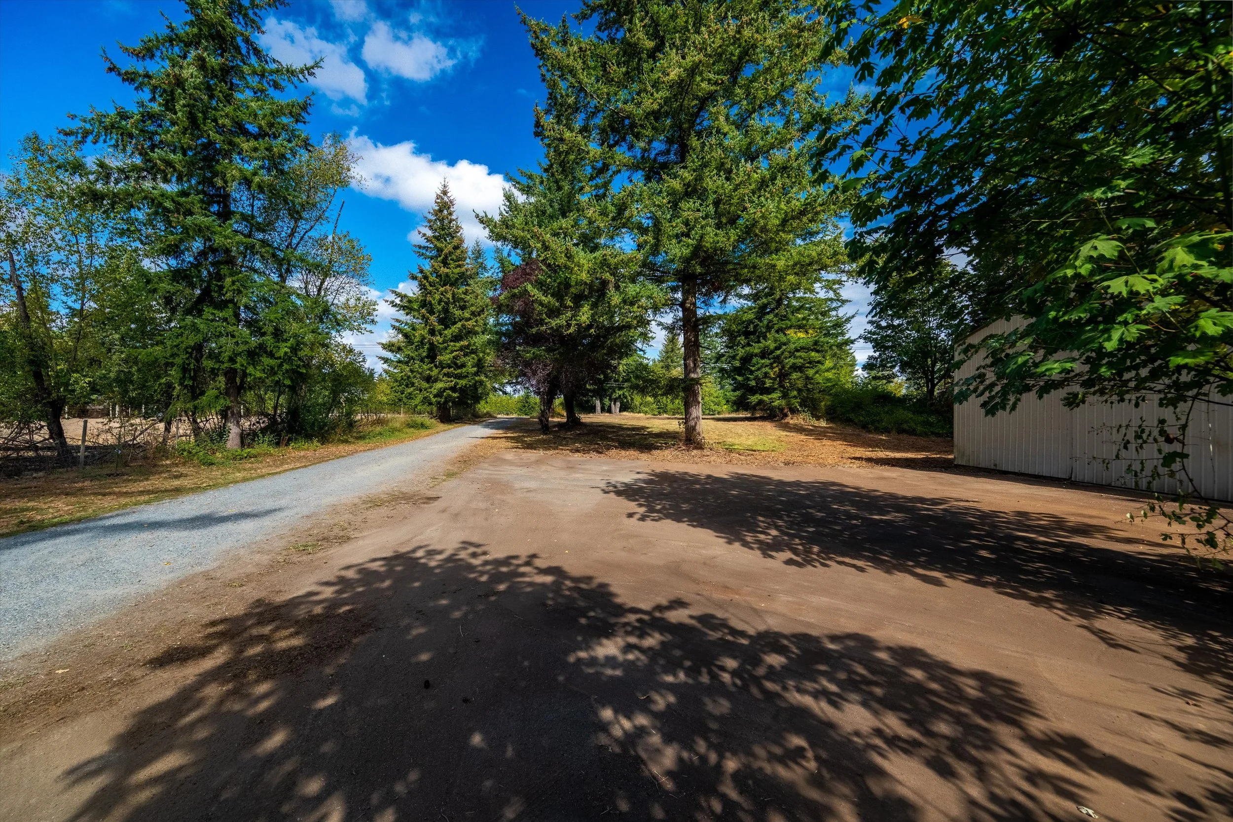14-2033 E Pole Rd-9.jpg
