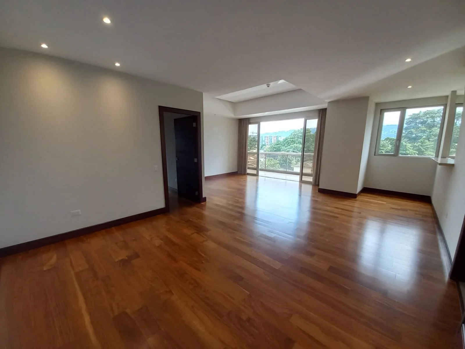 WhatsApp Image 2022-09-09 at 3.42.31 PM (3).jpeg