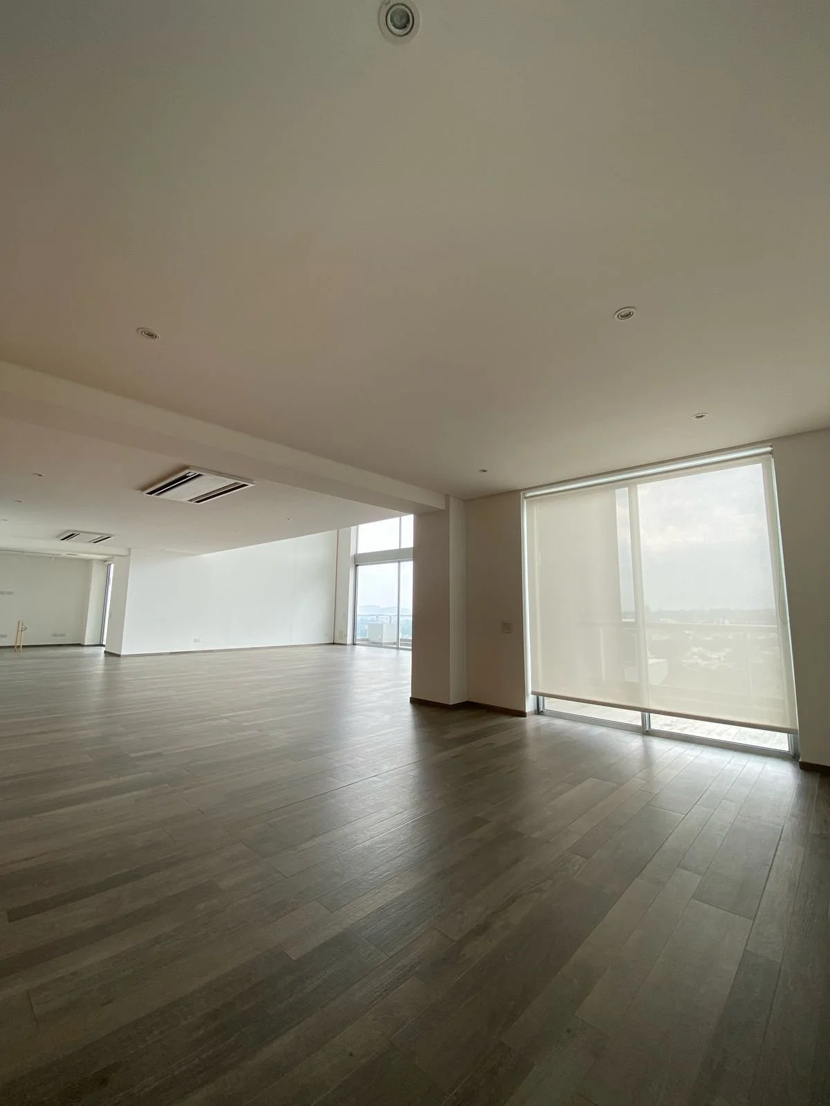 Se Alquila Penthouse de Lujo, Zona 10.