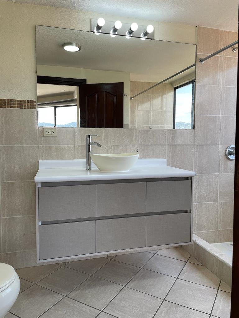 WhatsApp Image 2023-04-20 at 12.59.00 PM (3).jpeg