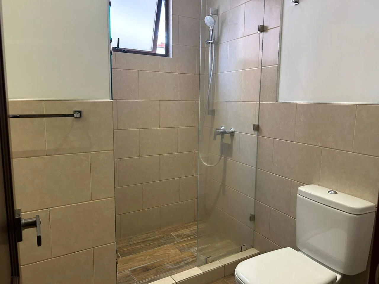 WhatsApp Image 2023-05-18 at 3.51.49 PM (4).jpeg