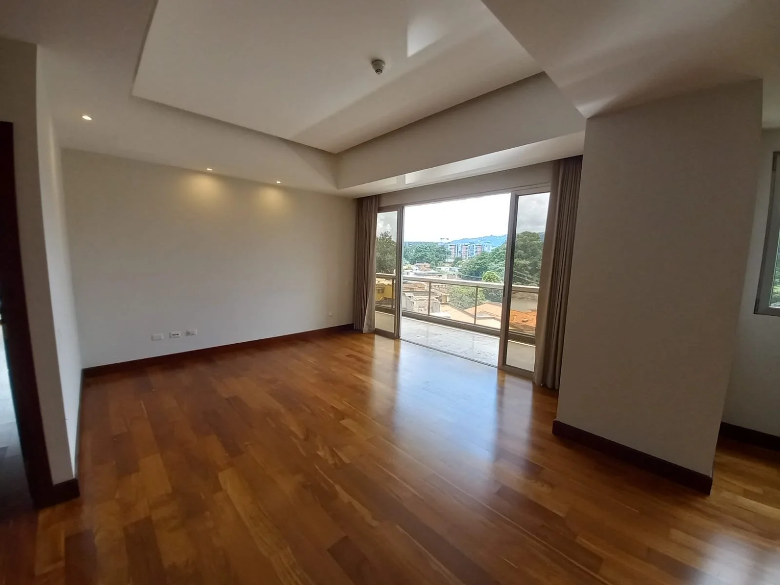 WhatsApp Image 2022-09-09 at 3.42.31 PM (4).jpeg