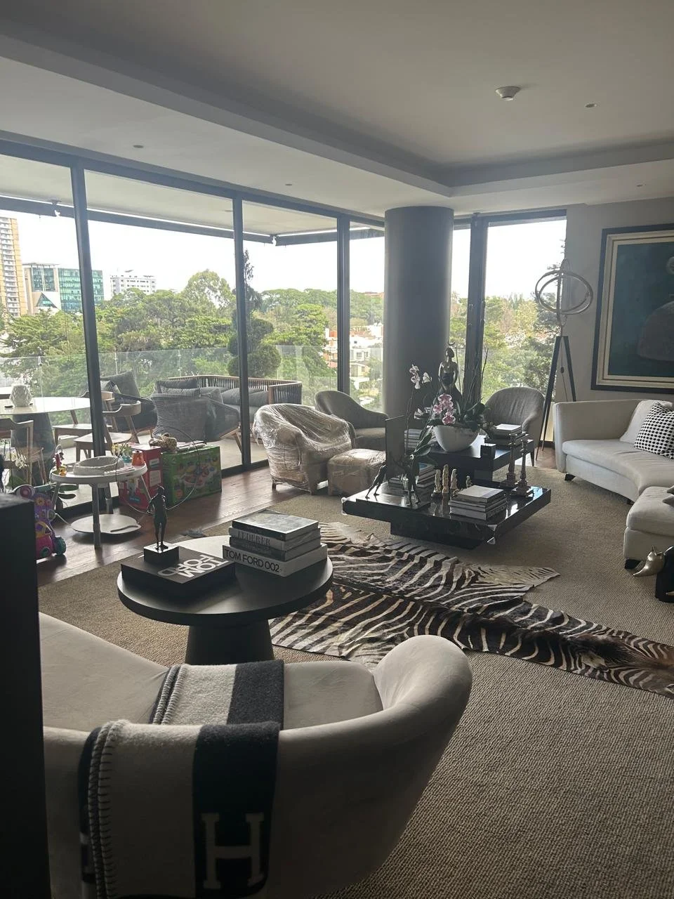 Se Alquila Apto. Tiffany 9, Zona 14.