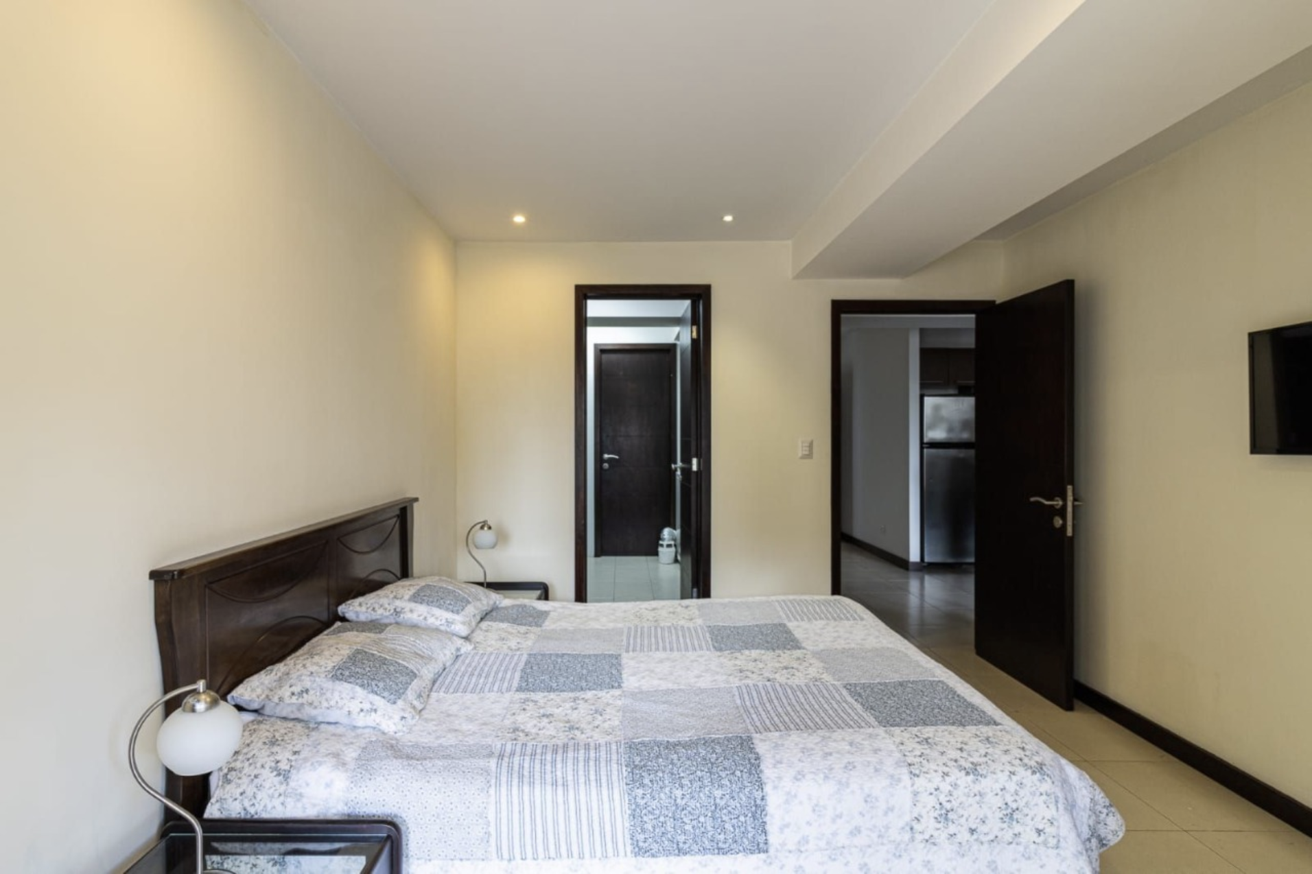 Screen Shot 2021-10-16 at 10.04.09 AM.png