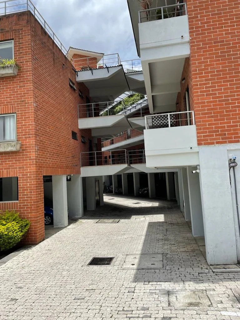 PHOTO-2021-08-24-12-26-54 (11).jpg