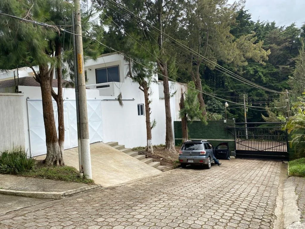 WhatsApp Image 2022-12-02 at 5.11.29 PM (20).jpeg