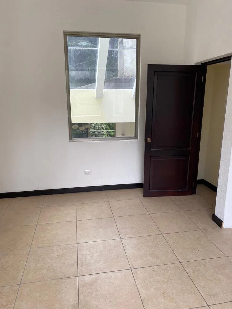 WhatsApp Image 2022-12-02 at 5.11.29 PM (11).jpeg