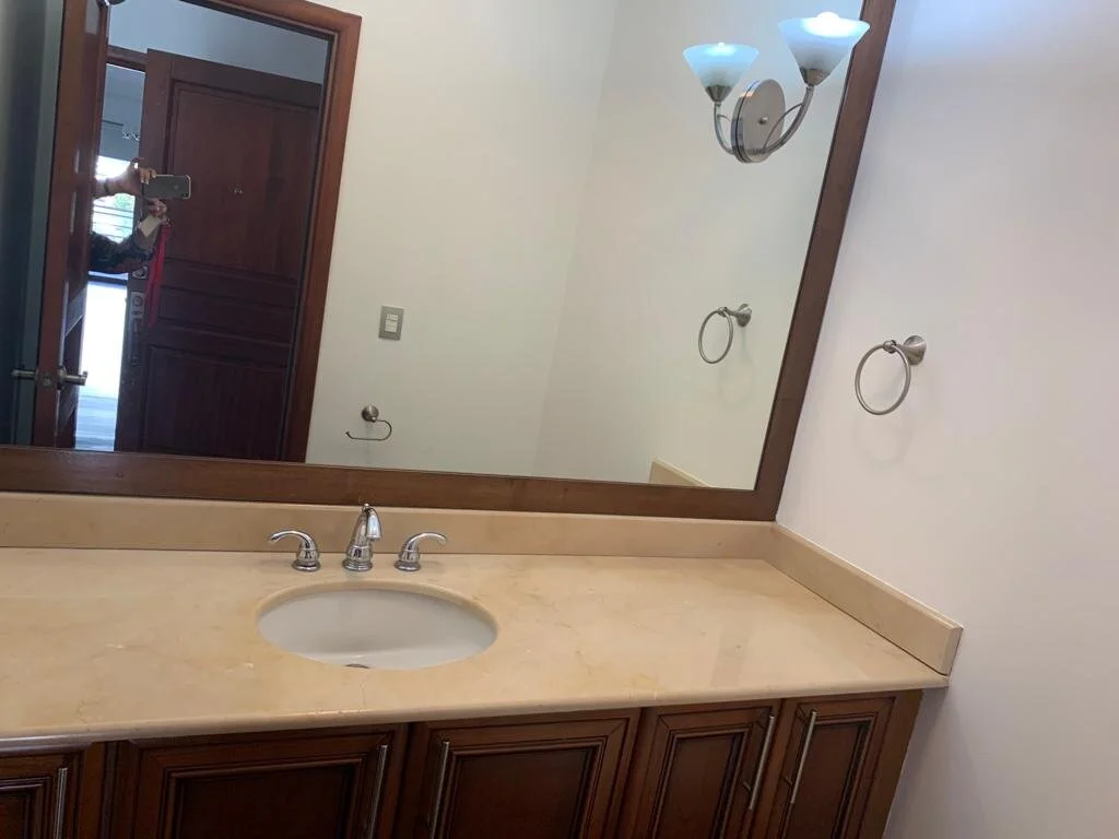 PHOTO-2021-10-15-08-09-22 (2).jpg