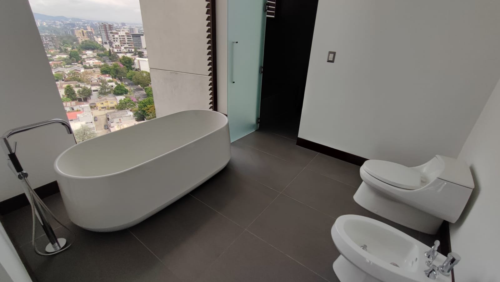 WhatsApp Image 2023-05-23 at 1.10.19 PM (1).jpeg