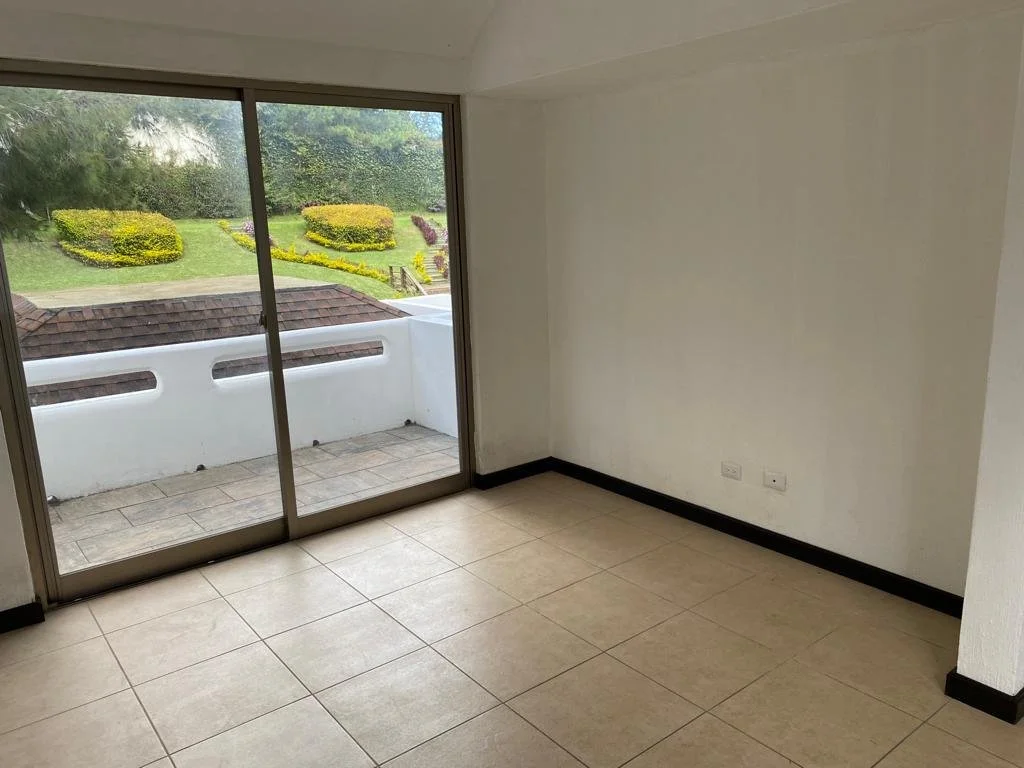 WhatsApp Image 2022-12-02 at 5.11.29 PM (14).jpeg