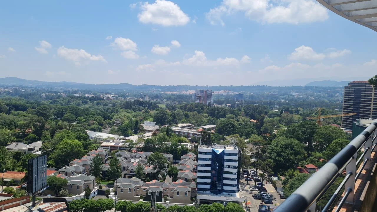 WhatsApp Image 2023-05-23 at 14.38.41.jpeg