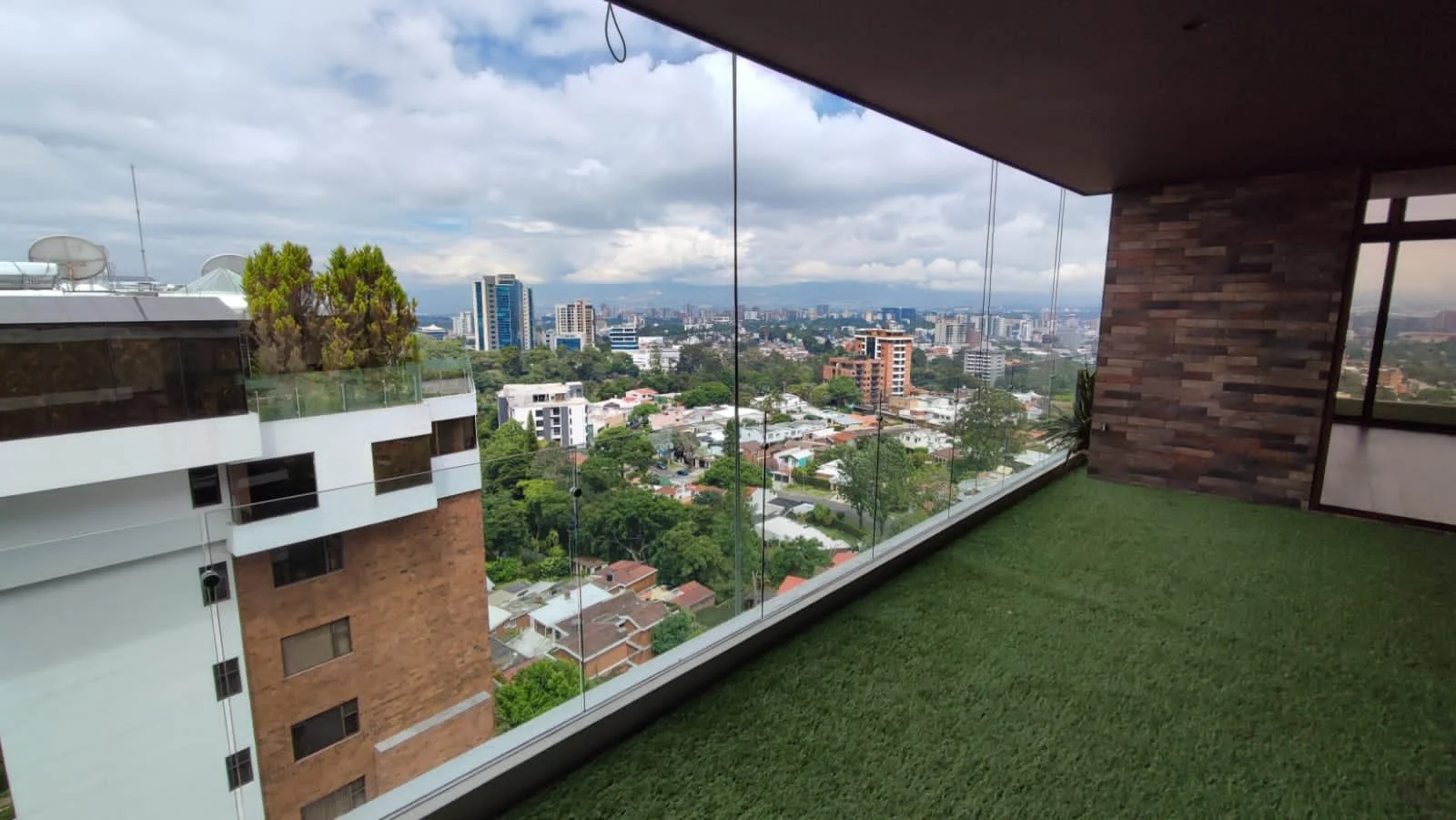 WhatsApp Image 2023-05-23 at 1.10.17 PM (4).jpeg