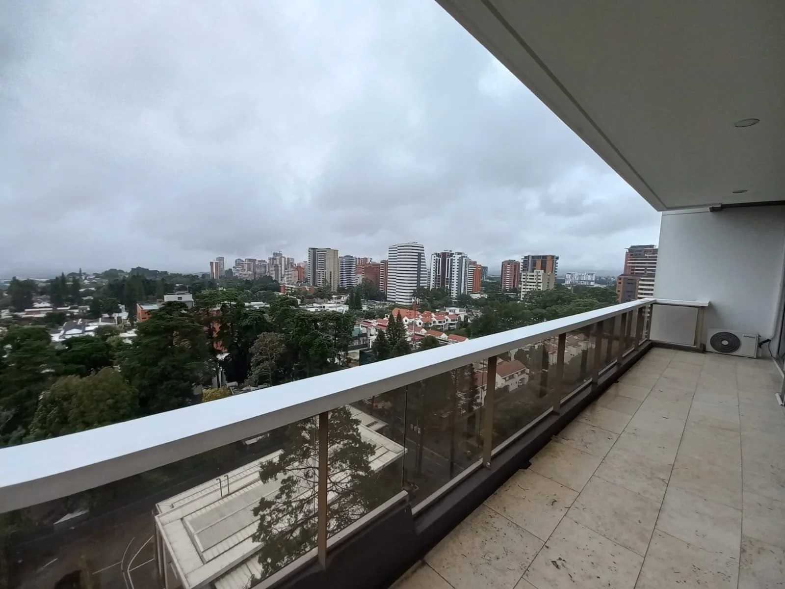 WhatsApp Image 2022-10-10 at 1.38.07 PM (6).jpeg