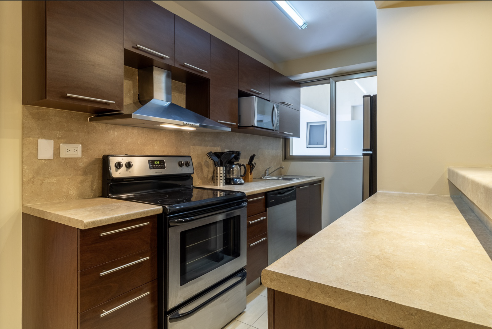 Screenshot 2023-10-05 at 12.21.40 PM.png