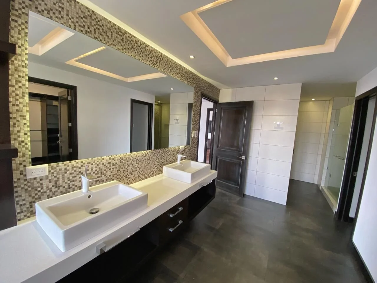 WhatsApp Image 2021-07-14 at 4.45.32 PM (2).jpeg