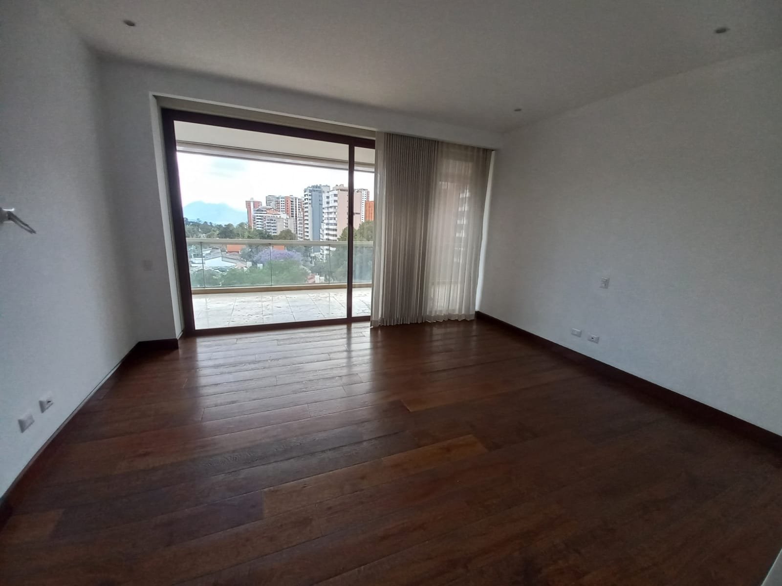 PHOTO-2022-03-03-12-42-08 (3).jpg