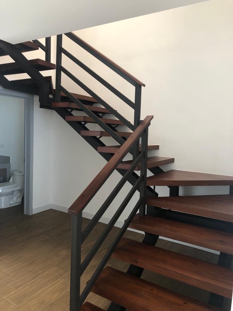 PHOTO-2023-05-29-12-45-31 (1).jpg