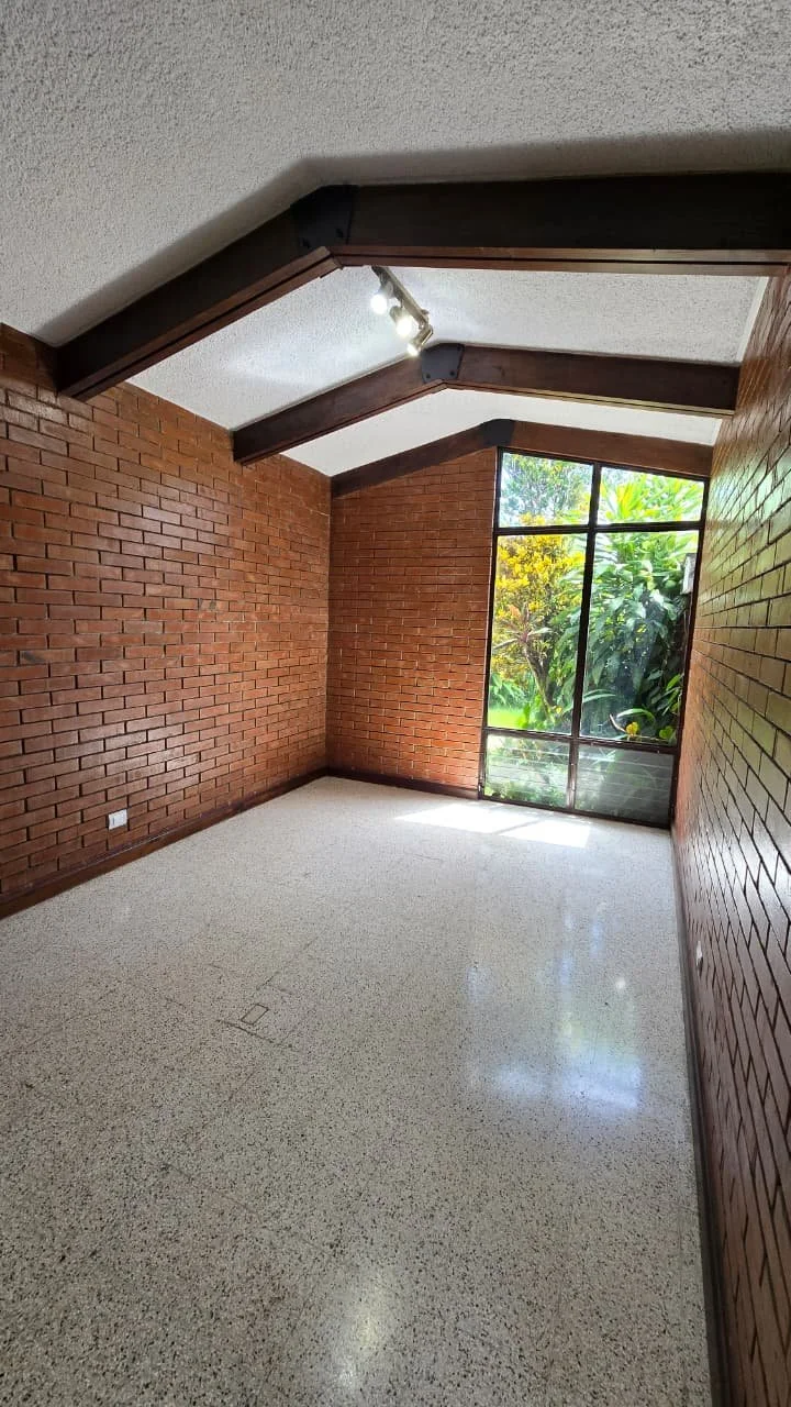 WhatsApp Image 2025-10-03 at 3.36.20 PM (9).jpeg