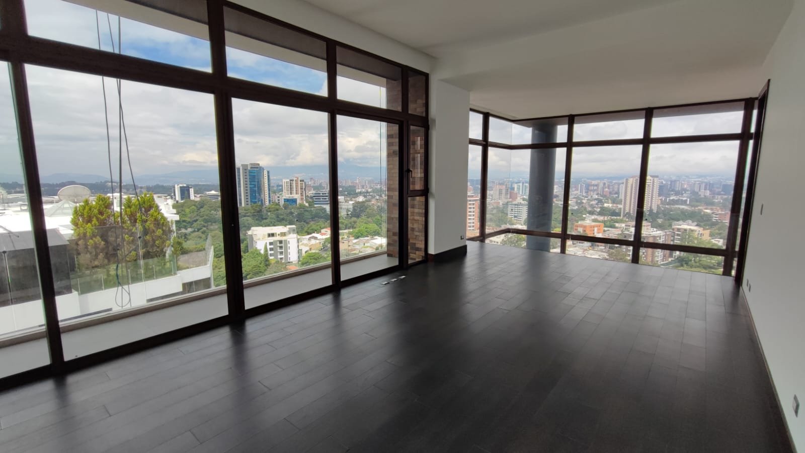 WhatsApp Image 2023-05-23 at 1.10.18 PM (7).jpeg