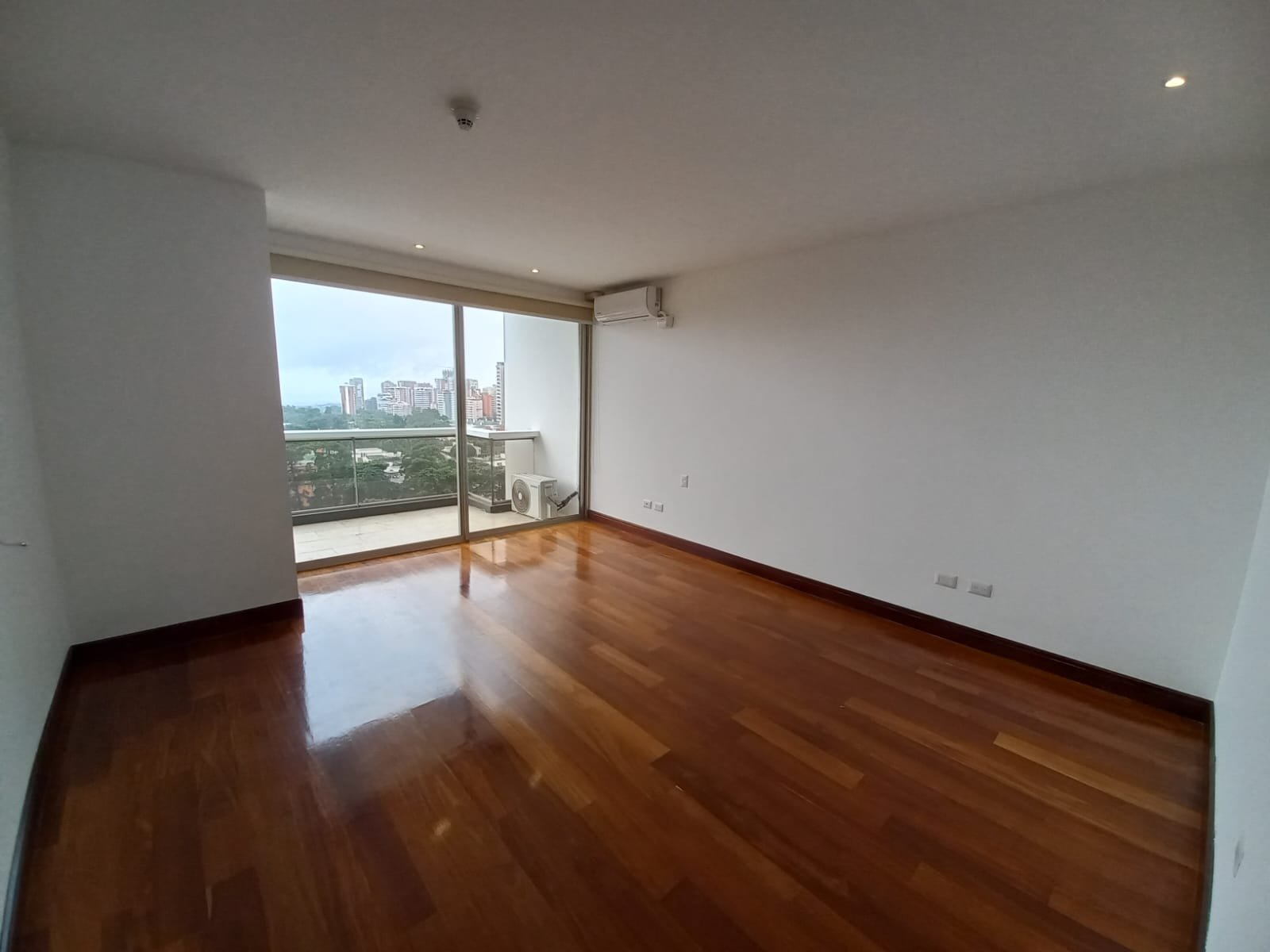 WhatsApp Image 2022-10-10 at 1.38.07 PM (4).jpeg