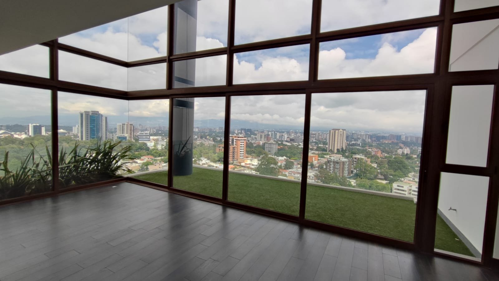 WhatsApp Image 2023-05-23 at 1.10.17 PM (2).jpeg