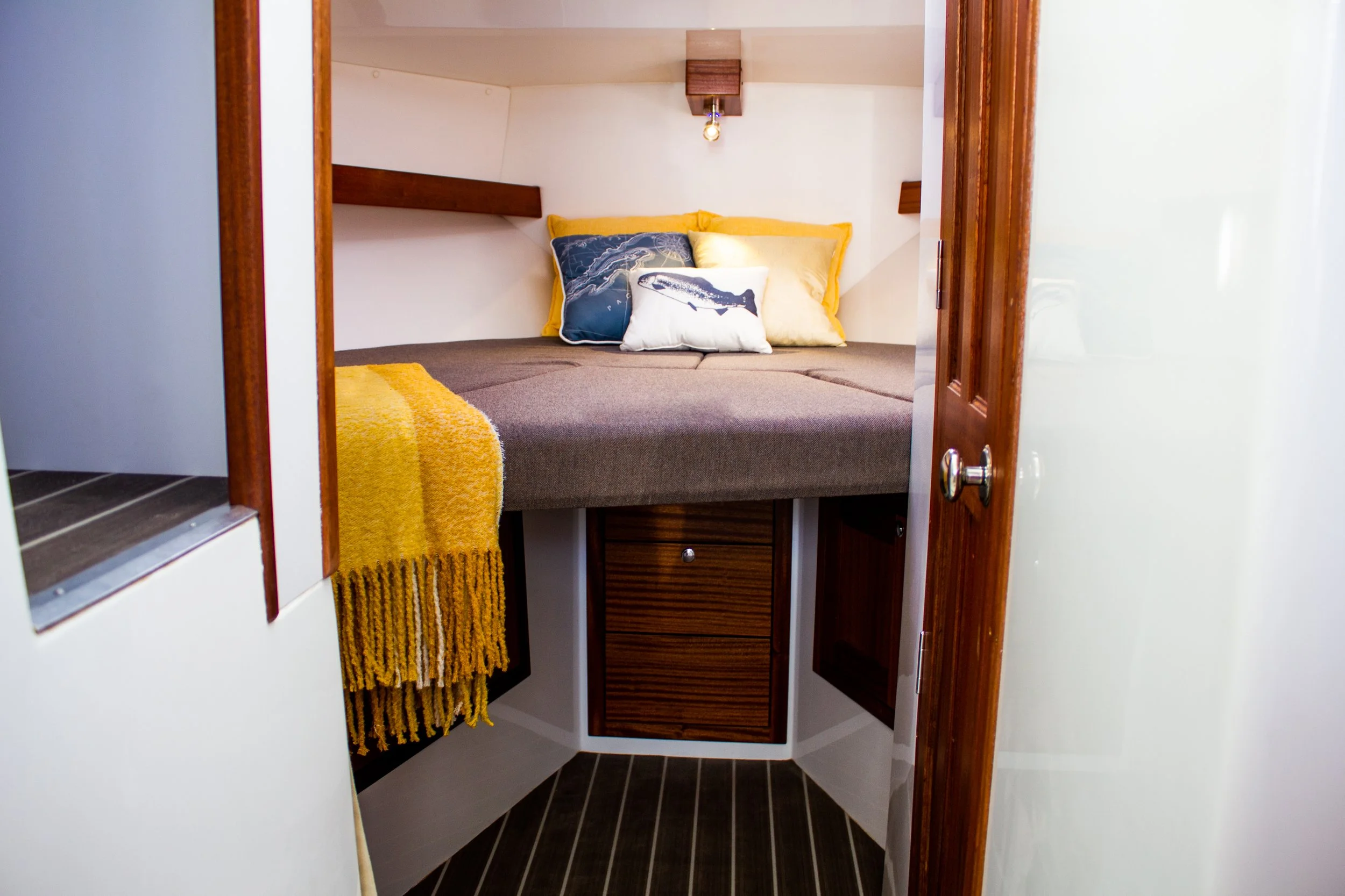 Ocean Sport 33 Interior - High Res-47.jpg