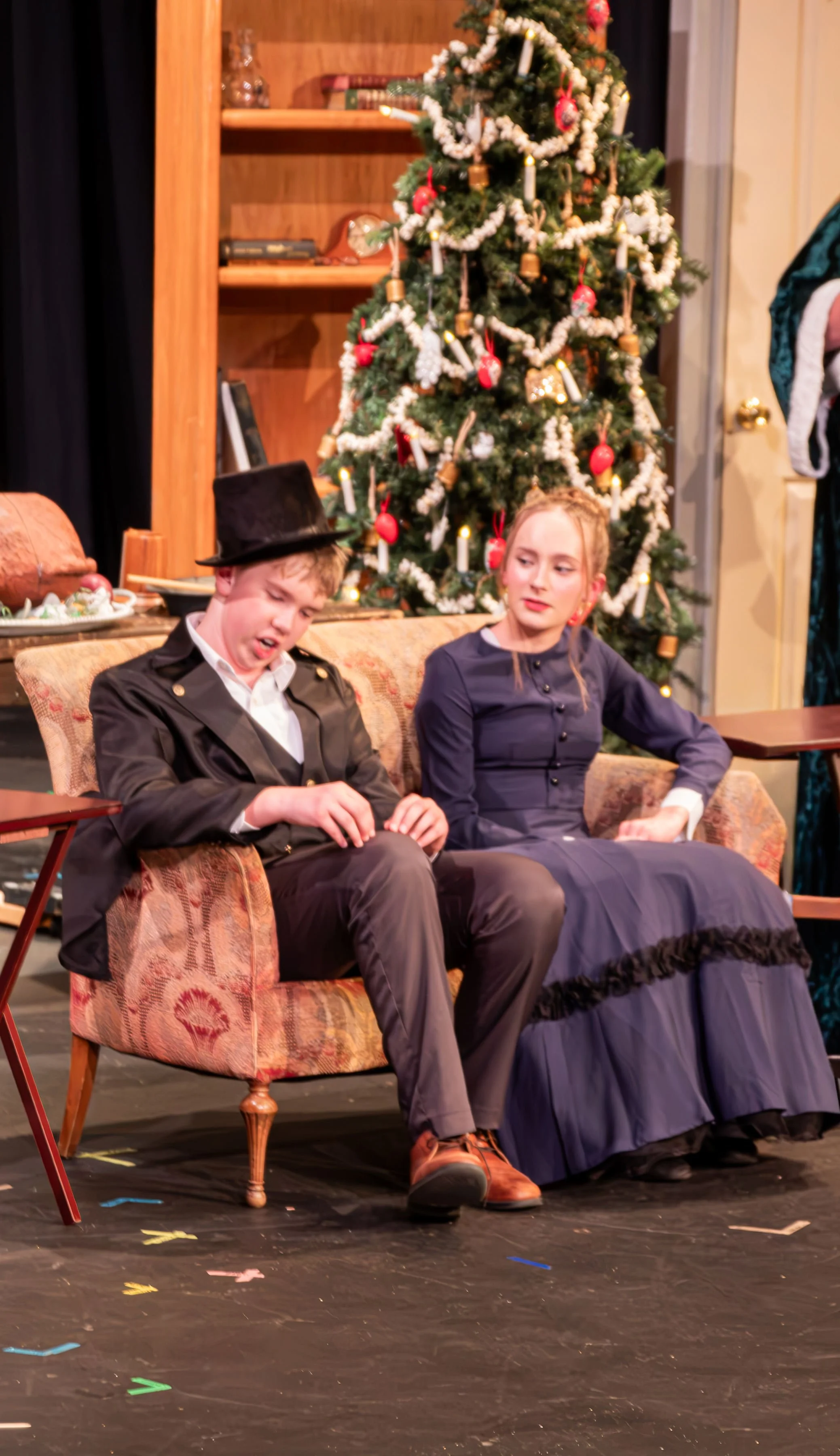 ChristmasCarol-0101.jpg
