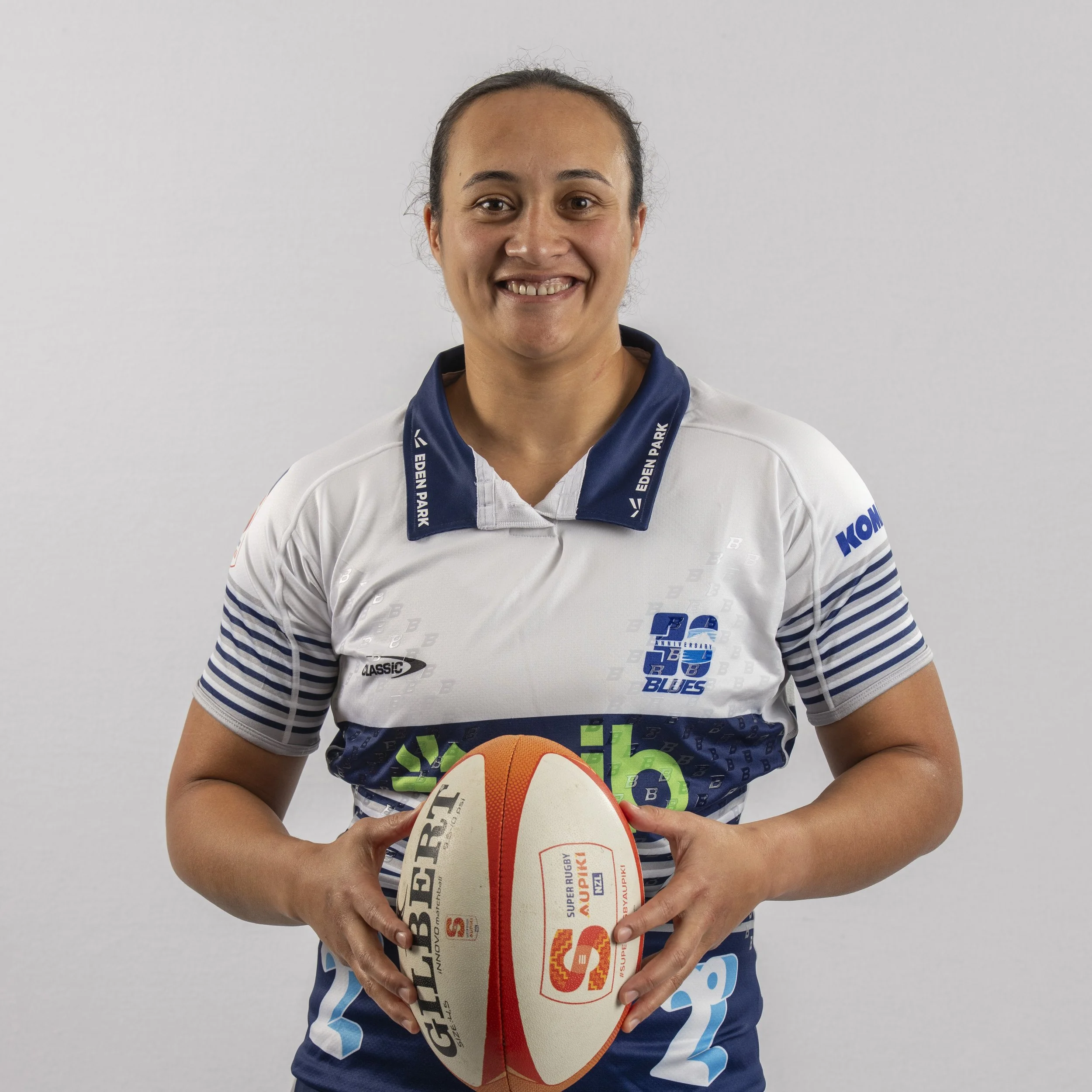RUAHEI DEMANT  FIRST FIVE 