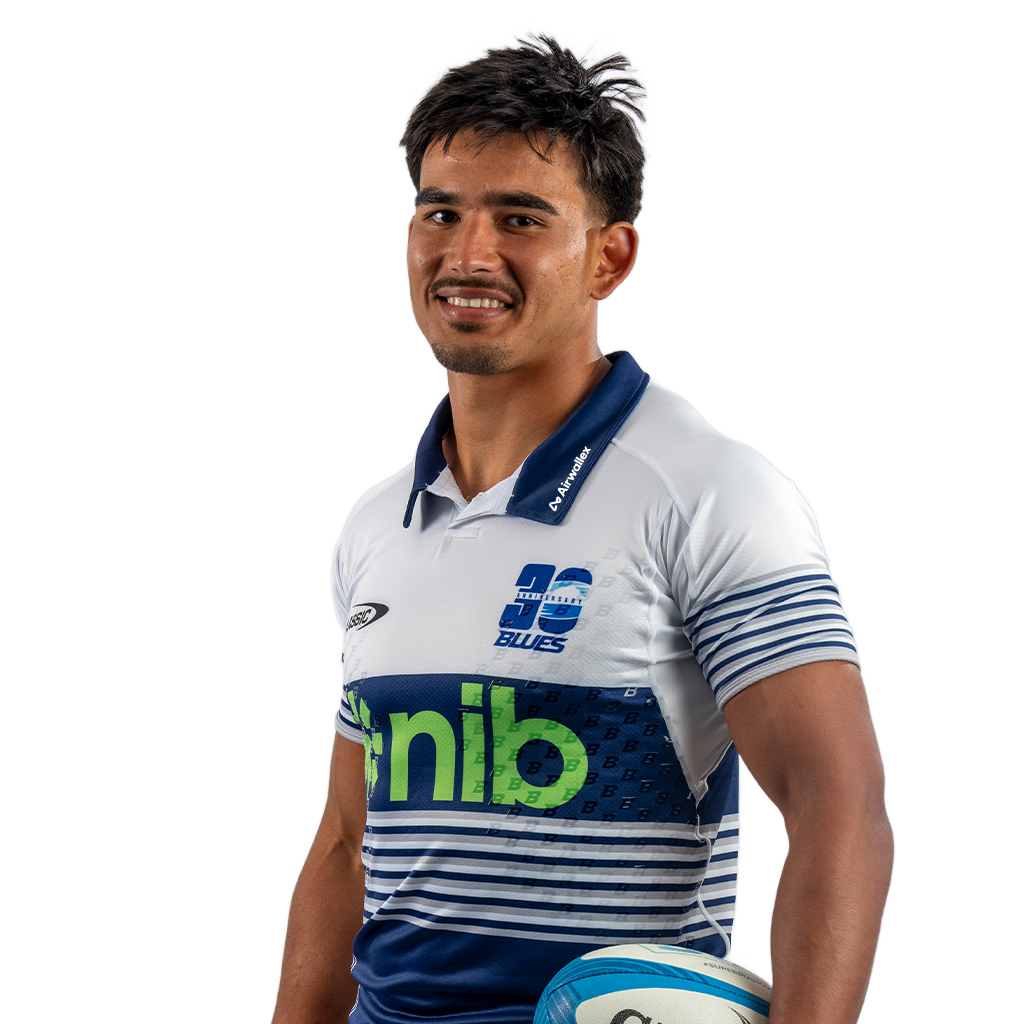 XAVI TAELE   MIDFIELDER 