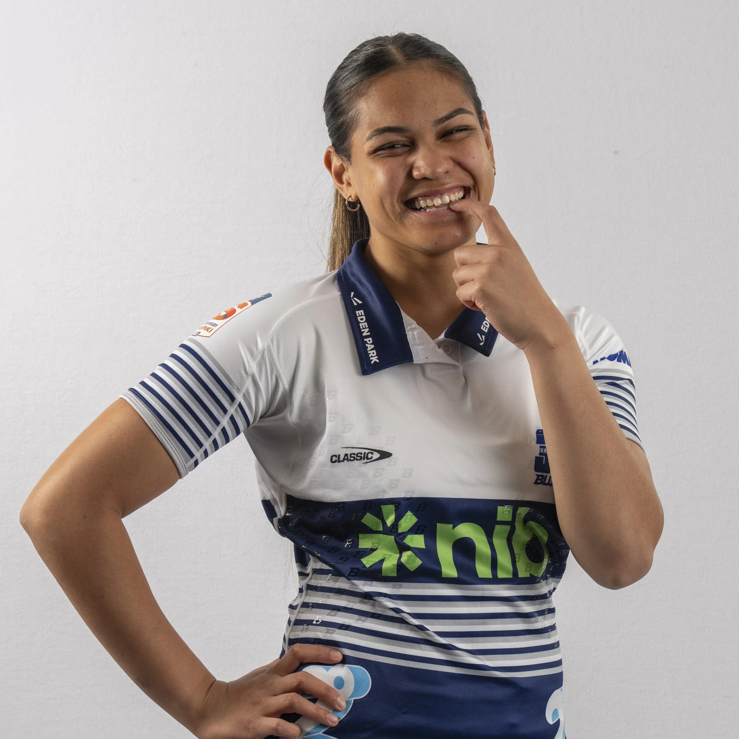 AMARANTE SITITI  LOOSE FORWARD 