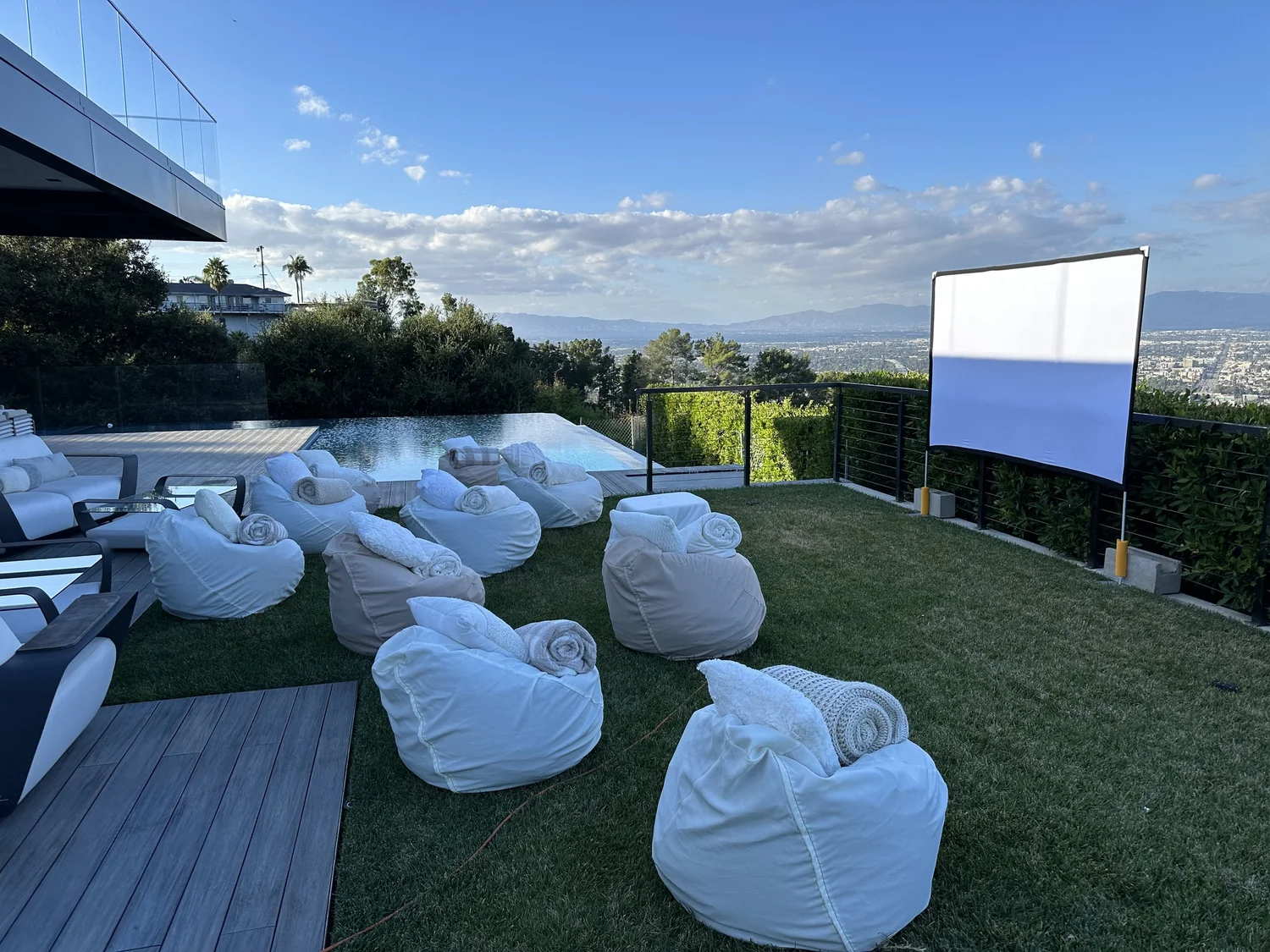 Los Angeles Bean Bag Chair Rental — Brittoni Rentals