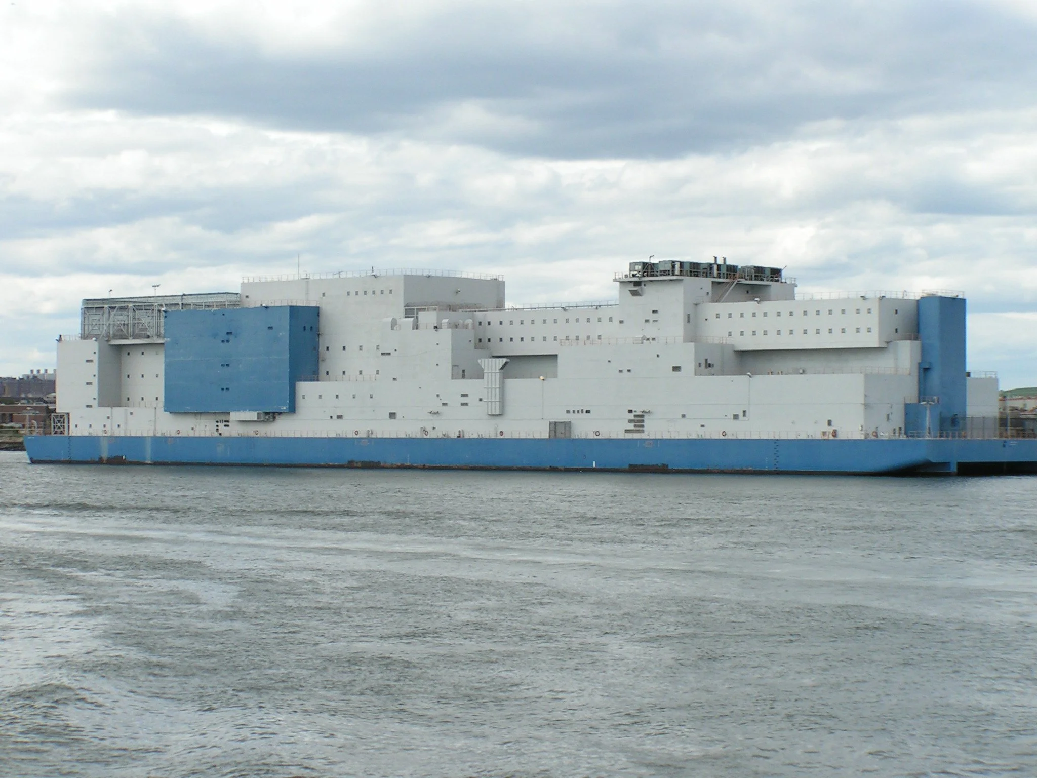 Vernon_C_Bain_Correctional_Center.jpg
