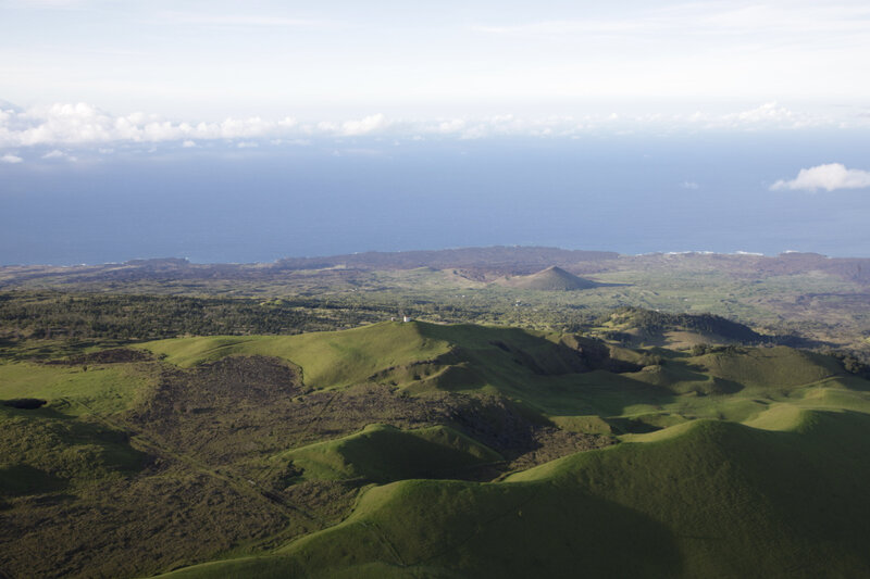 U.R. Puu Makai Aerial 8-08.jpg