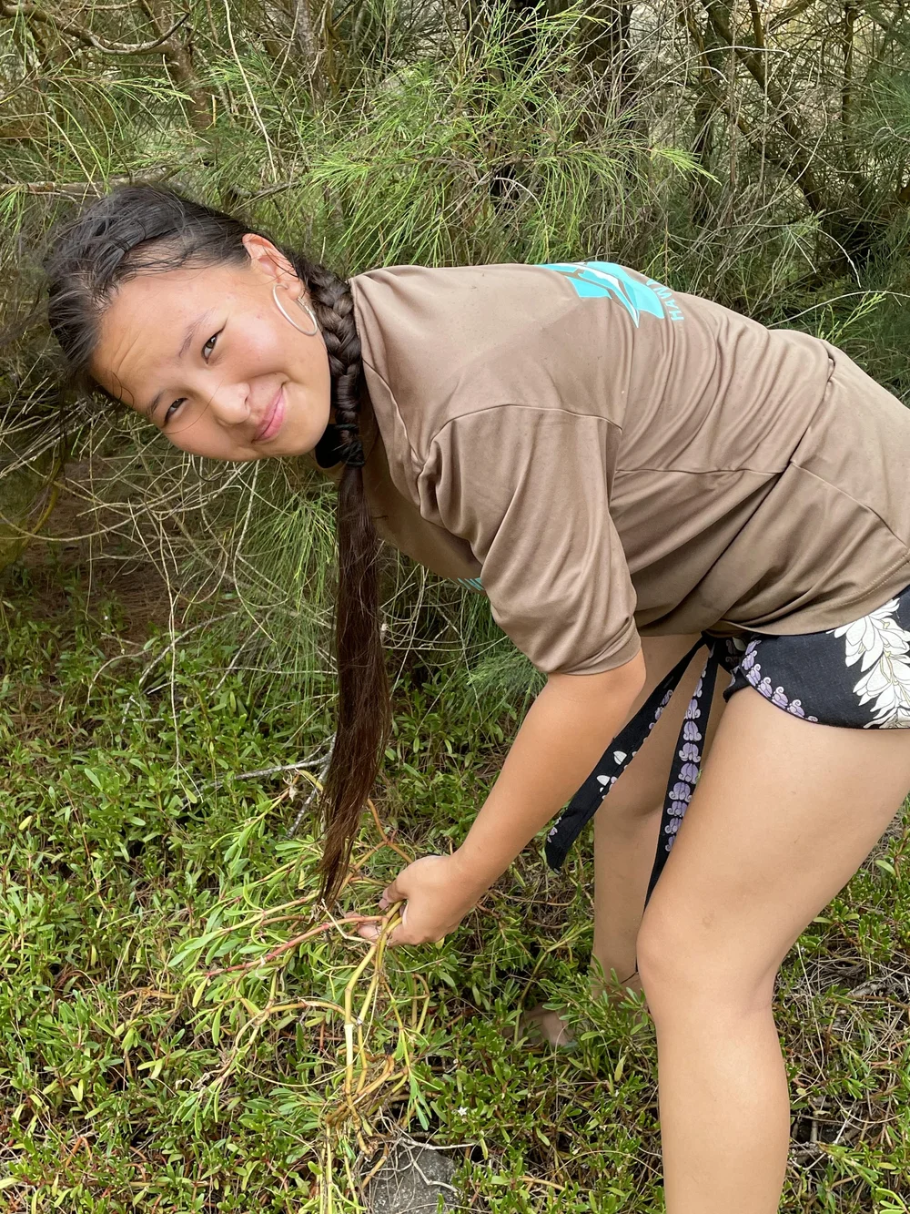 Victoria_Harris(Akulikuli_Cuttings).jpg