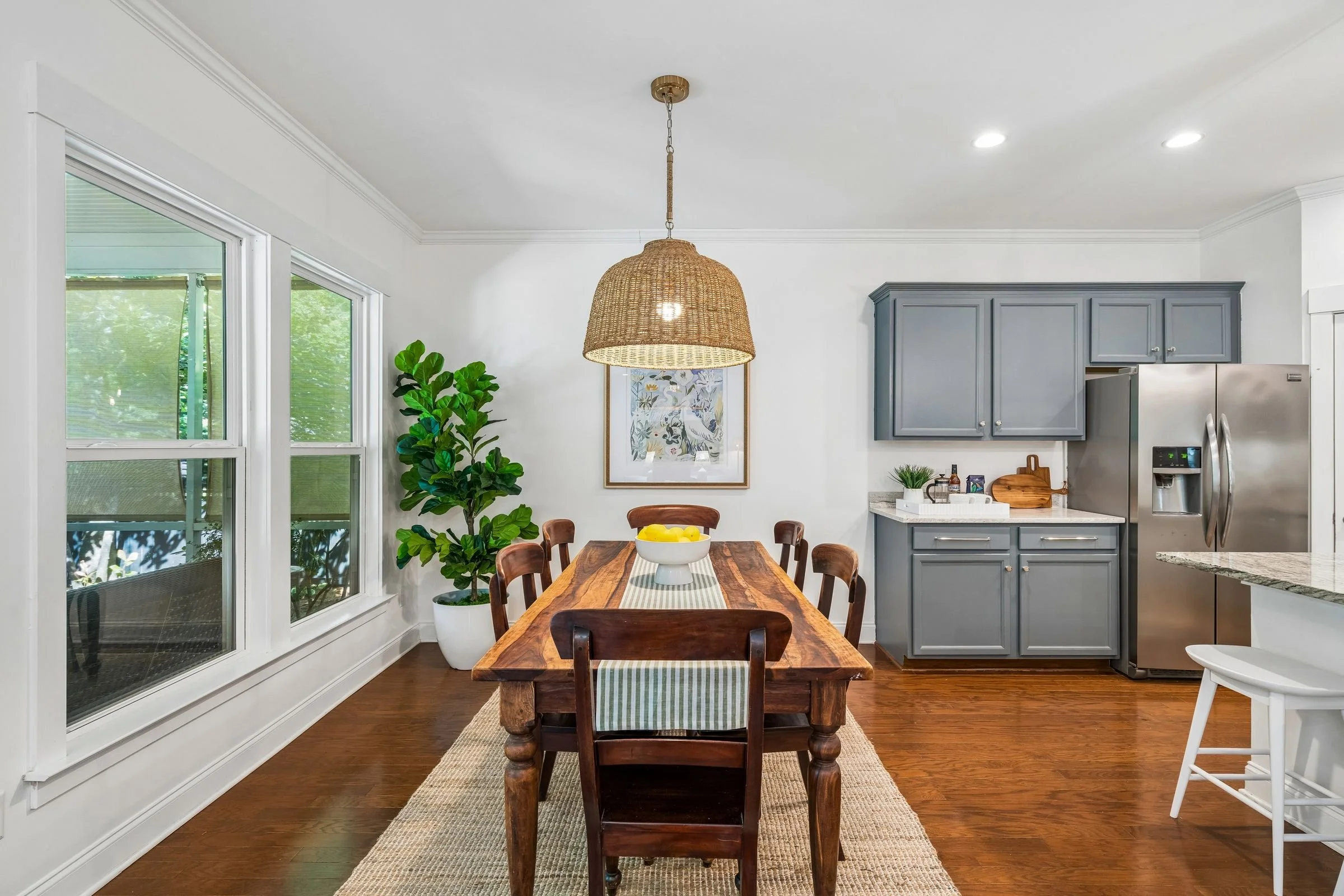 217PresidentCir-KeenEyeMarketing-021.jpg