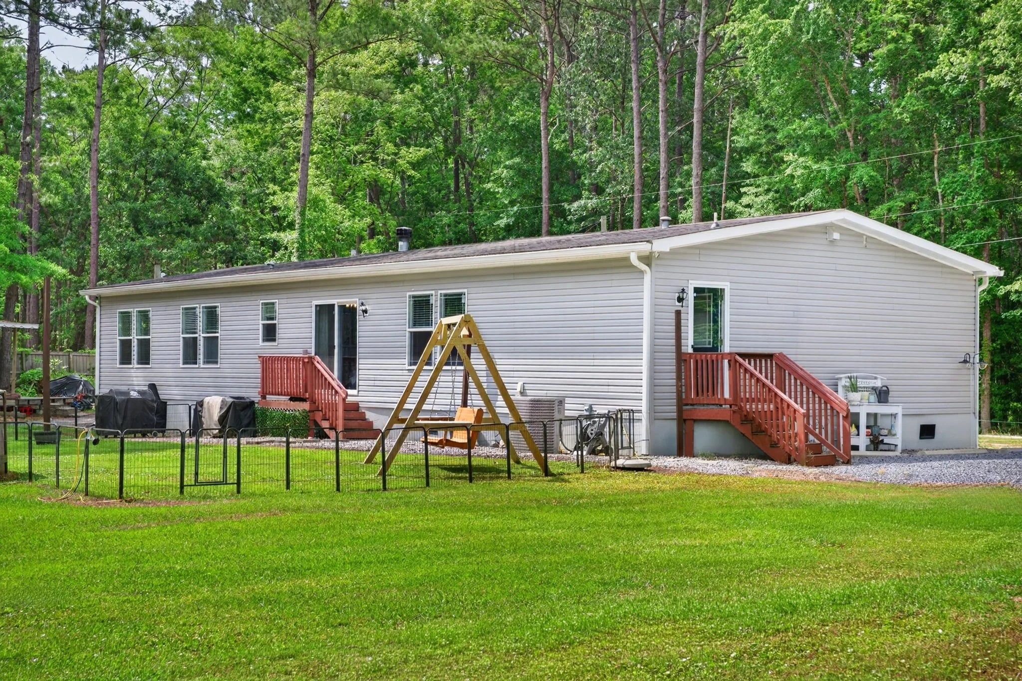 2-web-or-mls-RP203968.jpg