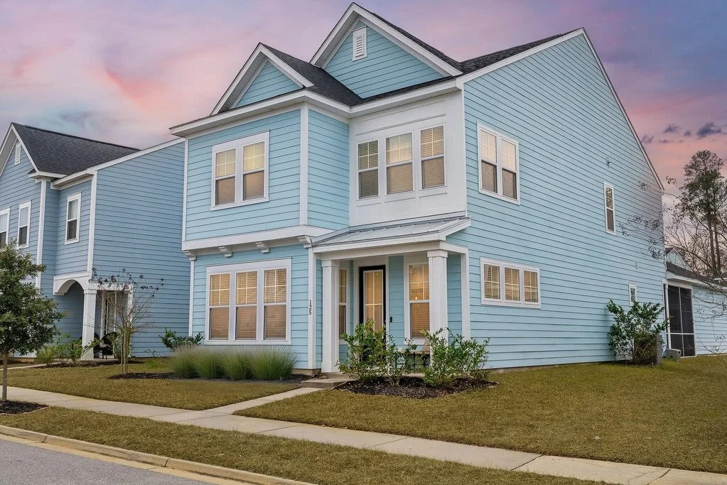 Welcome to 125 Trumpet Vine Dr., a rare opportunity in The Ponds featuring two true primary suites, one on the main level and one upstairs, perfect for guests or multigenerational living. 

Tall ceilings and an open layout highlight the oversized kit