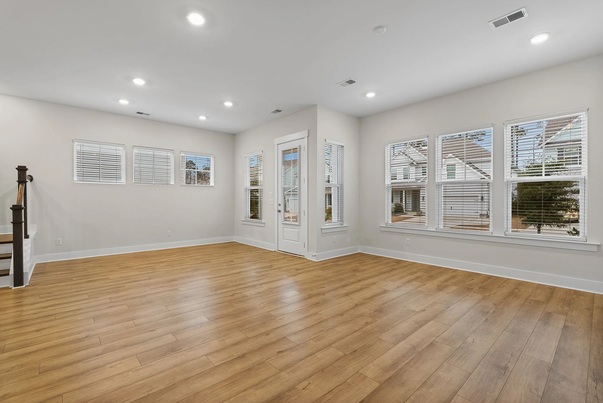 15-web-or-mls-Barclay Media Co -12.jpg